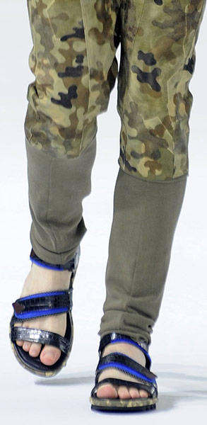 menswear gallery: Dries Van Noten: Presentation - Paris Fashion Week Menswear S/S 2013