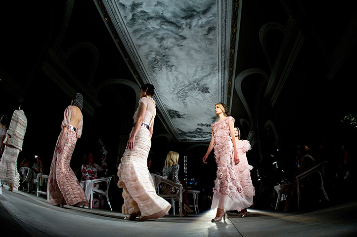 Chanel Haute Couture: Chanel Haute Couture Autumn/Winter 2012/2013 