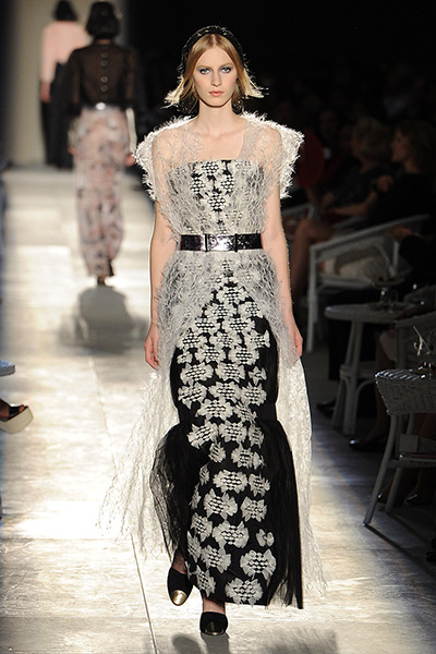 Chanel Haute Couture: Chanel Haute Couture Autumn/Winter 2012/2013 