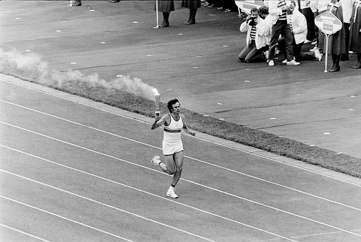 GNM Archive Olympics: Torch bearer 1984 LA Olympics
