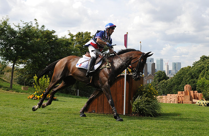 equestrian4: Lionel Guyon of France riding Nemetis De Lalou 