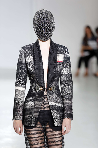 Paris Haute Couture: Maison Martin Margiela Haute Couture Autumn-Winter 2012-2013 collection