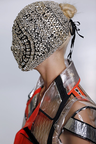 Paris Haute Couture: Maison Martin Margiela Haute Couture Autumn-Winter 2012-2013 collection