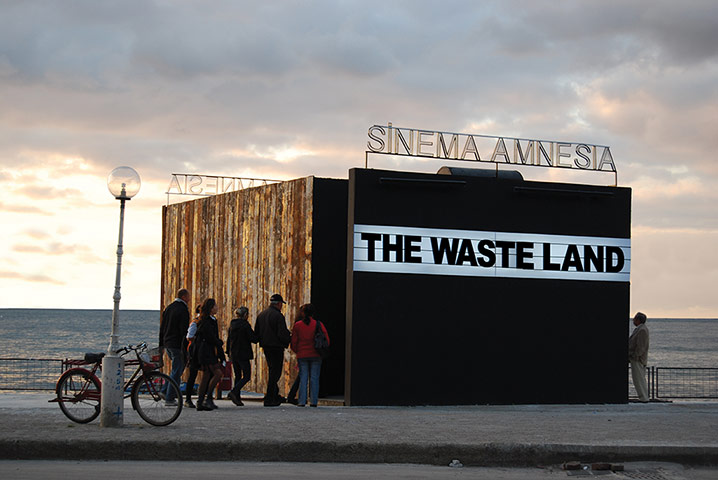 Exhibitionist0707: Lindsay Seers, Mark Wallinger