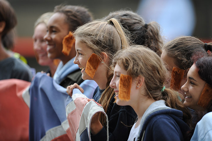Tom Jenkins Time trial: Fans of Bradley Wiggins wear furry sideburns