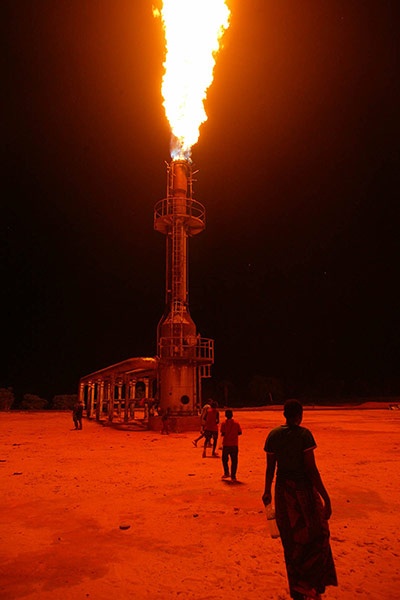 Week in Business: oil rig in Nigeria