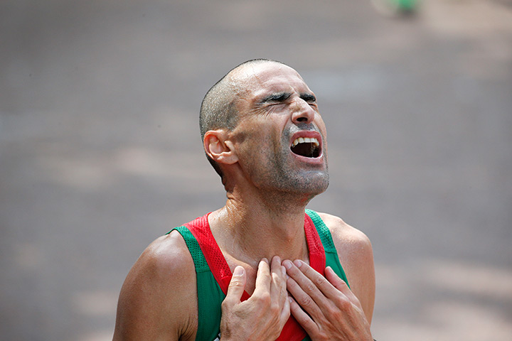 2012 olympic marathon: Luis Feiteira from Portugal finishes in 48th place 