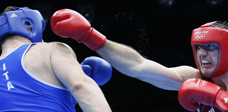 london 2012 auction: Set of boxing gloves used by a Men's +91kg medallist 