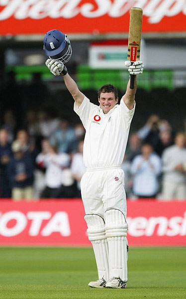 Strauss 100 tests: the first centurion debutante since Greame Thorpe in 1993