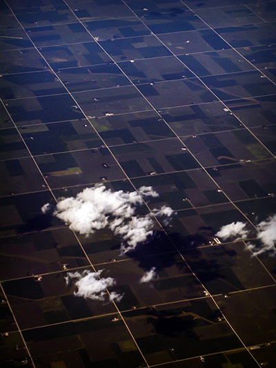 Your Pictures: Square: Aerial shot taken out of a plane window