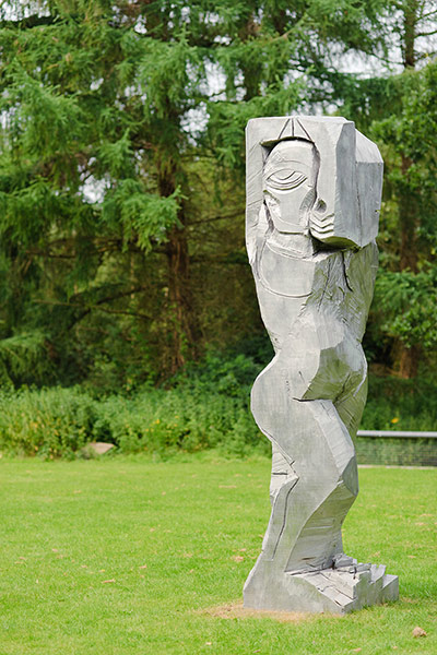 Exhibitionist1808: Houseago