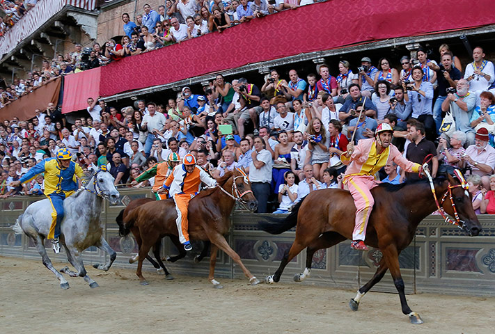 Il Palio: ll Palio in Siena