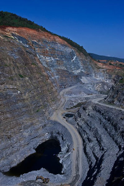 Gold mine in Ethiopia: Midroc  intensive gold mining