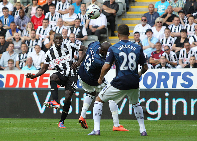 prem gallery: Newcastle United v Tottenham Hotspur - Barclays Premier League