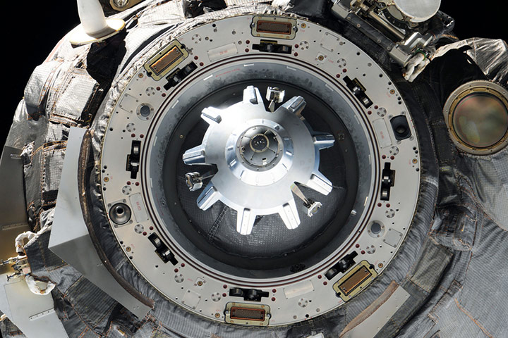 A month in space: docking mechanism of the Soyuz TMA-03M spacecraft