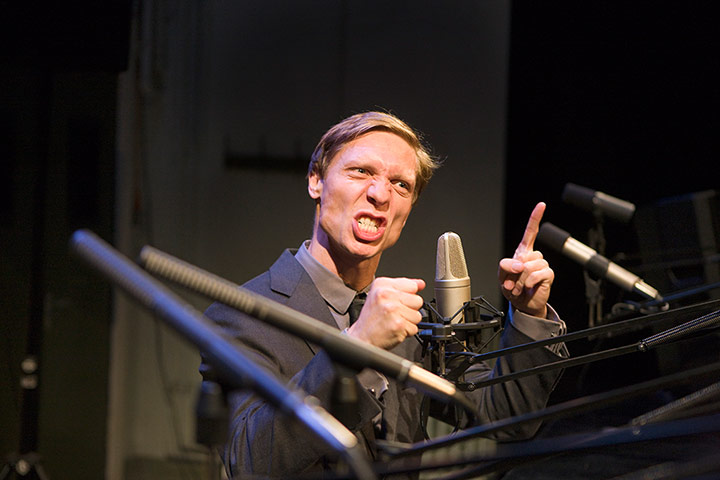 Edinburgh Festival: Bigmouth at Summerhall by SKaGeN and performed by Valentijn Dhaenens