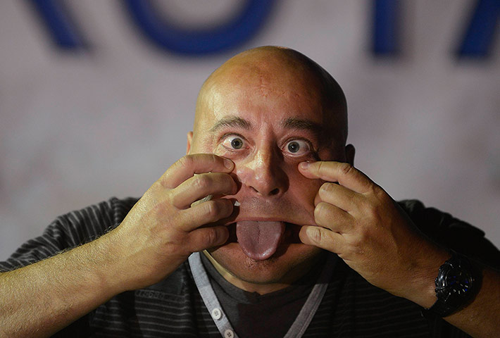 Ugly faces competition: Ugly faces competition in Bilbao