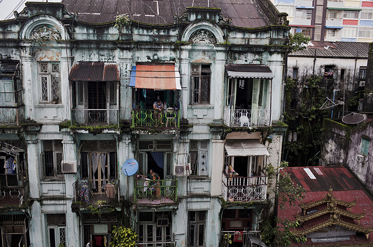 From the agencies : Burma struggles with political and economic reforms