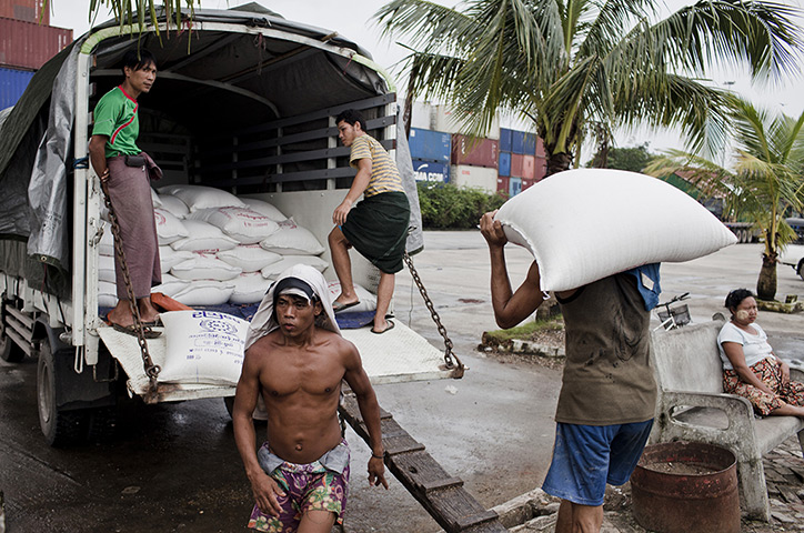 From the agencies : Burma struggles with political and economic reforms