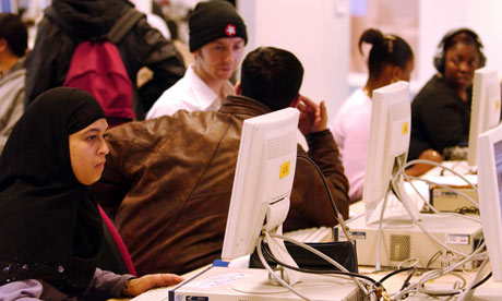 Students using computers at the University of Luton