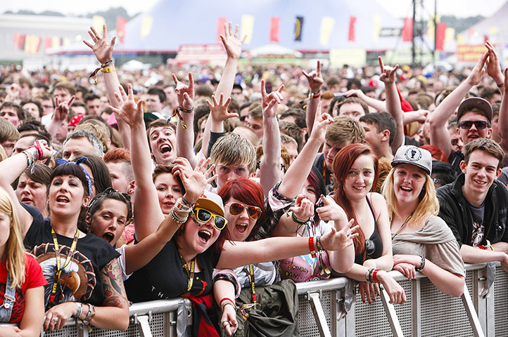 Reading and Leeds : Fans enjoy the atmosphere as Angels And Airwaves perform