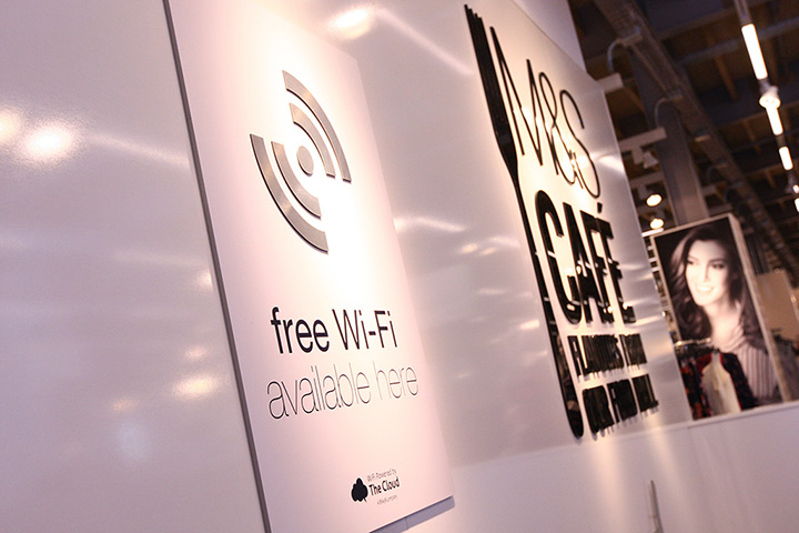 M&S Cheshire Oaks: Wifi in the cafe