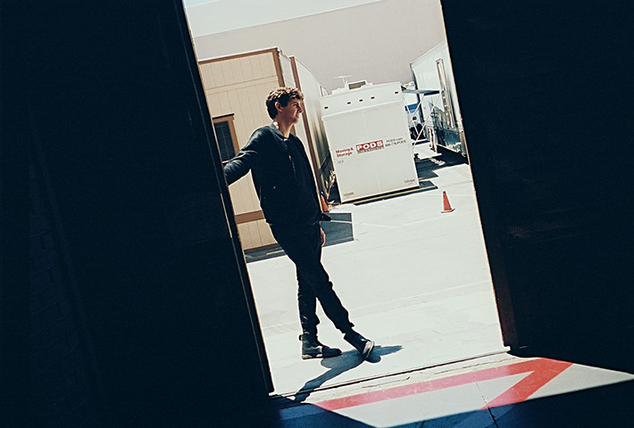 The XX: Jamie Smith on-set at The Tonight Show