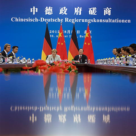 Week in Business: German Chancellor Angela Merkel visits China