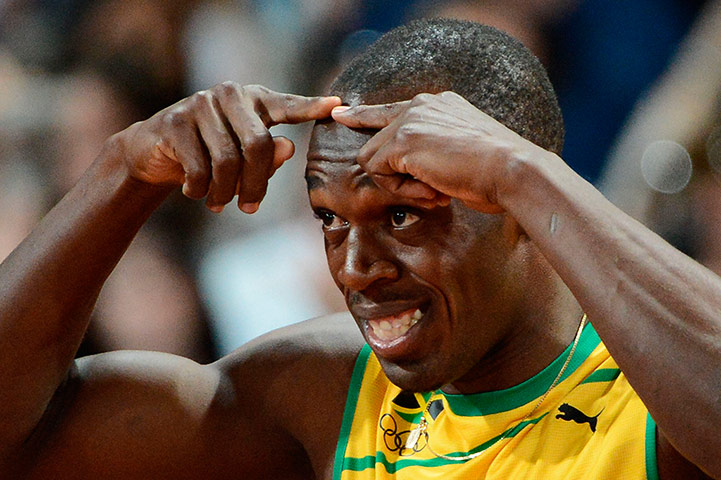 Bolt's Ticks: Bolt gestures prior to taking the start