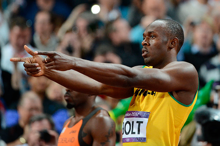 Bolt's Ticks: Bolt gestures prior to taking the start 