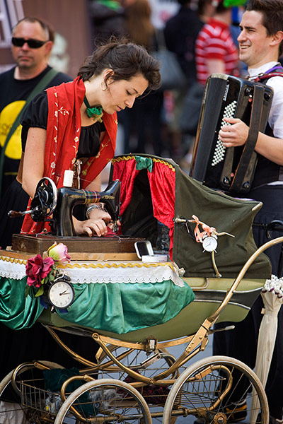 Royal Mile: Guerilla Artisans with The One Hour Plays