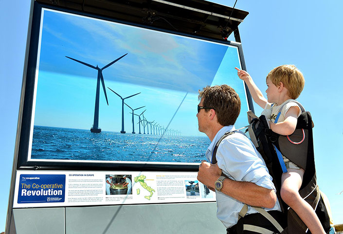 co-op partnerzone: Co-operative Revolution Street Gallery