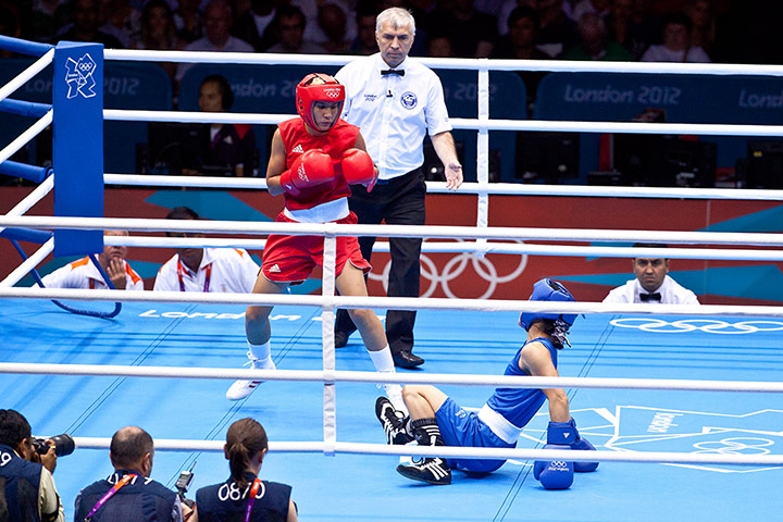 Women's boxing: India's Chungneijang Mery Kom Hmangte takes a tumble