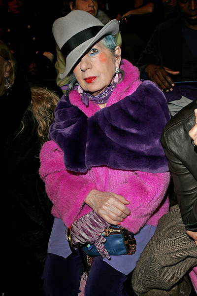 Anna Piaggi: Anna Piaggi attends the Karl Lagerfeld Ready to Wear show 