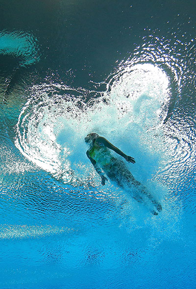 weirdsport: Christina Loukas Springboard Diving