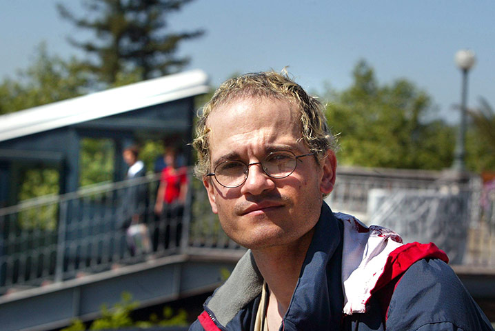 10 best: French impostor Frederic Bourdin, 31, po