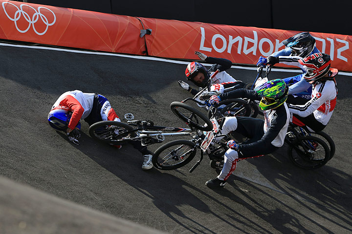 BMX Crash: Joris Daudet of France eats dirt 