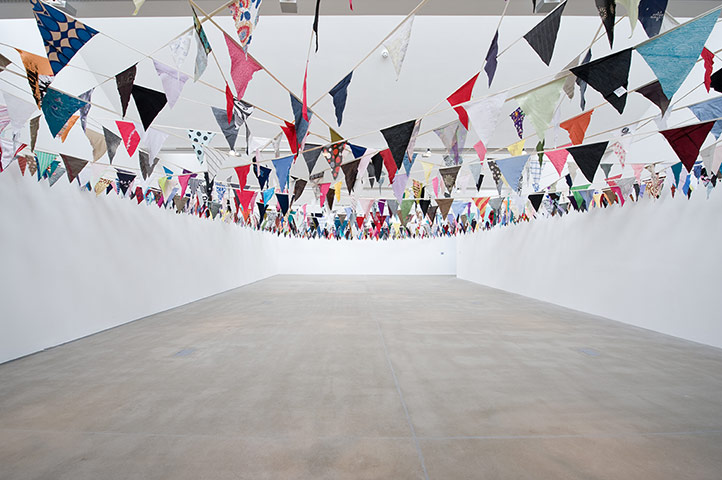 Exhibitionist1108: Andrew Miller