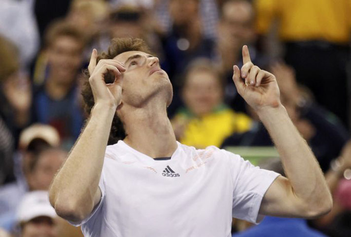 Andy Murray wins US open: Andy Murray celebtates after defeating Novak Djokovic
