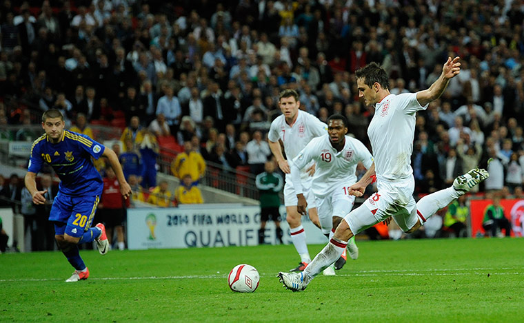 england versus ukraine: Frank Lampard scores a penalty 