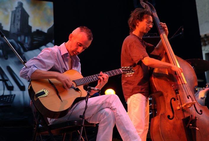 Guardian Camera Club: Teleri Williams participates in the summer events assignment