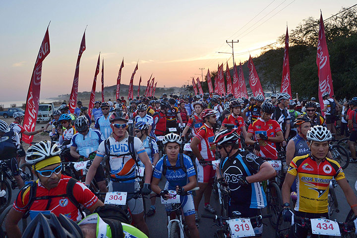 Best of the week: Participants of Tour de Timor 