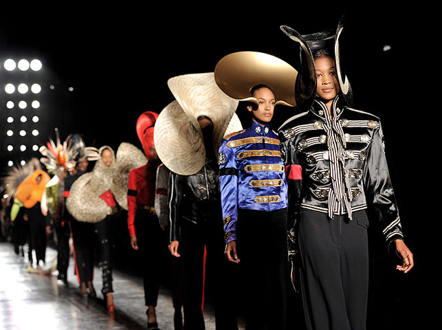 Philip Treacy: LFW SS2013: Philip Treacy Catwalk