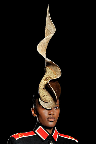 Philip Treacy: Philip Treacy Catwalk