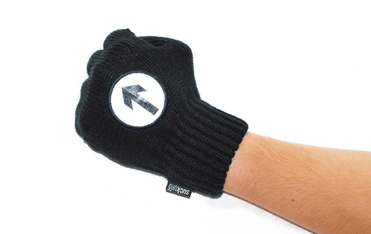 Cycling gear: Reflective biker gloves and socks