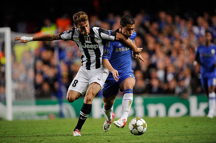 Chelsea v Juve 2: Claudio Marchisio stops Edin Hazard