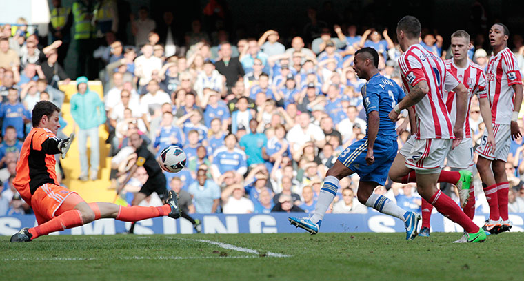 saturday roundup: Ashley Cole scores