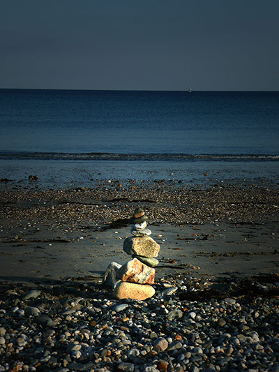 In Pictures - Harmony: 'This is a pirate game, build a tower of some stones'