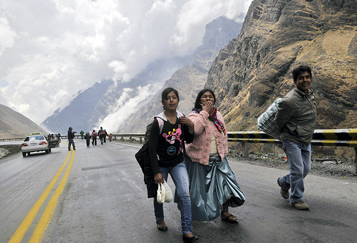 24 hours in pics : 24 hours in pics 