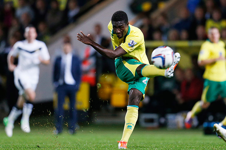 capital one cup: Alexander Tettey scores